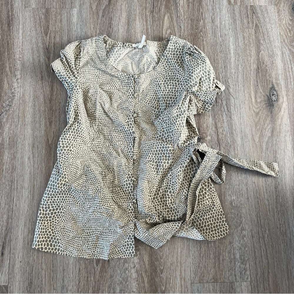 Old Navy maternity top